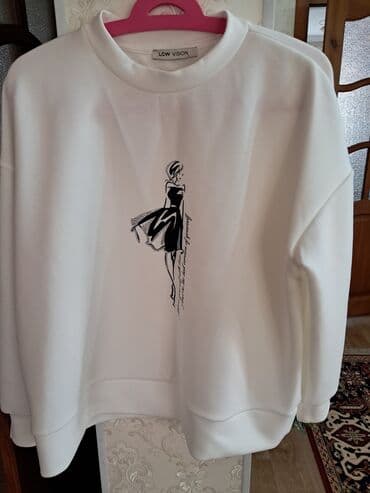 шерстяные кофты женские больших размеров: Продается б/у свитшоты - Цвет: светло-бежевый (молочный), второй — 4