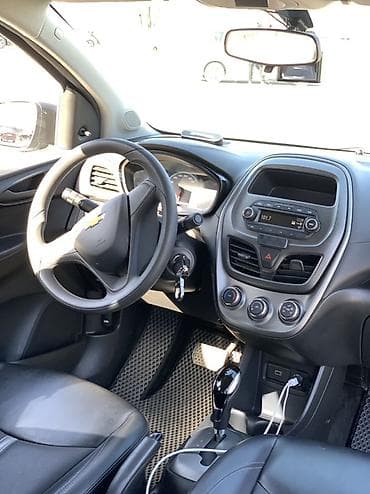 спринтер бишкек: Chevrolet Spark: 2018 г., 1 л, Автомат, Бензин, Хетчбек — 4