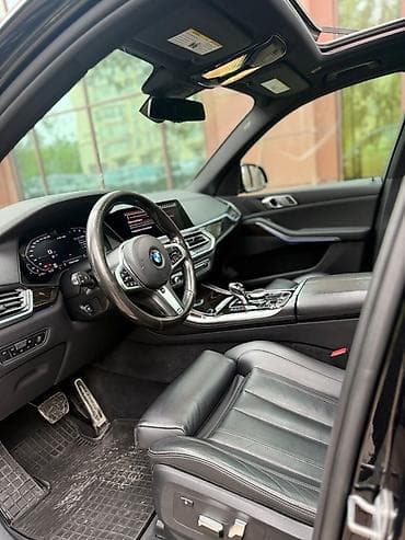приму в дар автомобиль: BMW X5: 2018 г., 4.4 л, Автомат, Бензин, Кроссовер — 9