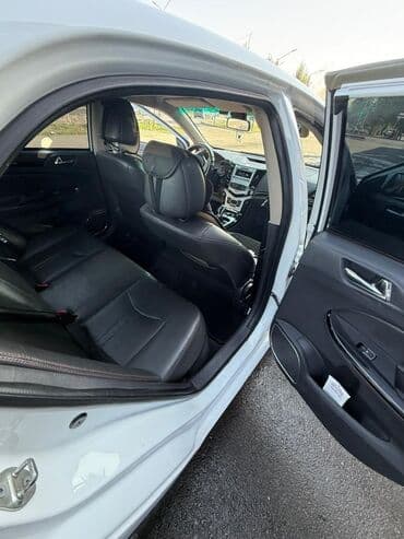 купить бу электромобиль из китая: BYD : 2019 г., 1 л, Автомат, Электромобиль, Седан — 3