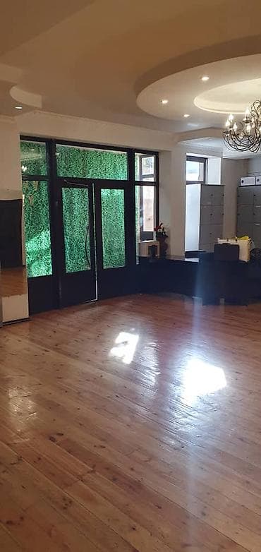 балыкчы отель: 🏢 **Продаётся коммерческое помещение, г. Ош** 📐 1200м² 🏬 Цокольный — 7