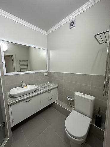 радом: 75 м², С мебелью — 5