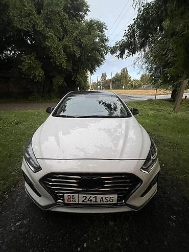 универса: Hyundai Sonata: 2018 г., 2 л, Автомат, Газ, Седан — 4