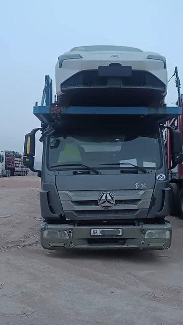 toyota kron: Тягач, Howo, 2018 г., Автовоз — 1