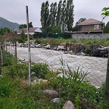 дома с большим участком: 4 соток — 4