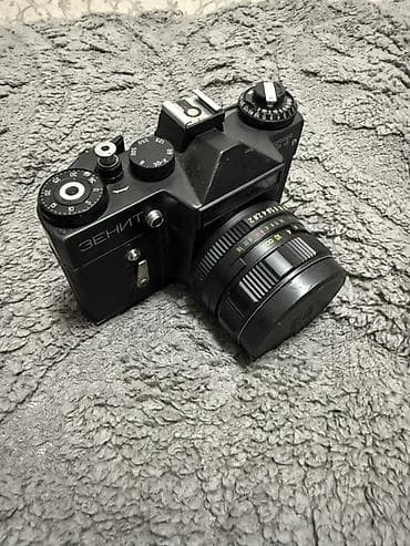 sigma 30mm: Зенит ЕТ + объектив Helios‑44M‑4 58 мм f/2 - Плёночный зеркальный — 1