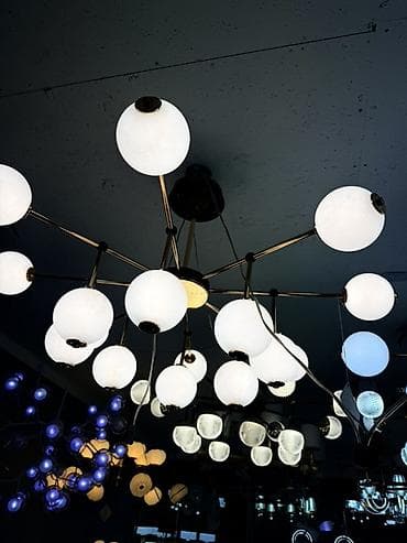 Потолочная люстра современного дизайна - Тип: подвесная/потолочная