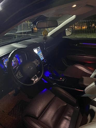 сайты продажи авто в киргизии: Кроссовер SUV, черный цвет, 5 дверей. Современный дизайн с LED-оптикой — 7