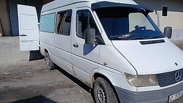 2 8: Mercedes-Benz Спринтер: 1999 г., 2.3 л, Механика, Дизель, Бус — 3