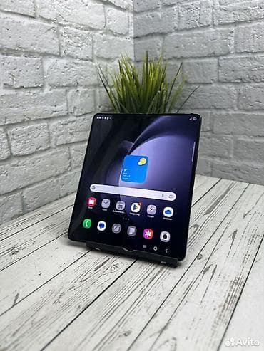 Samsung z fold 5 12 256 гб в хорошем состоянии Samsung Galaxy Z