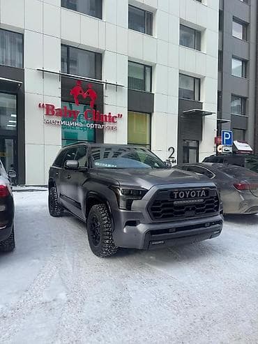 титан диски 5 100: Toyota Sequoia: 2023 г., 3.5 л, Автомат, Гибрид, Внедорожник — 10