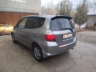 рынок авто бишкек: Honda Fit: 2005 г., 1.5 л, Автомат, Бензин, Хетчбек — 6