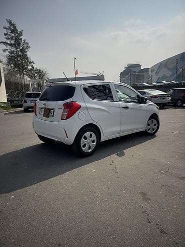 митсубиси спайк стар: Chevrolet Spark: 2017 г., 1 л, Автомат, Бензин, Хэтчбэк — 3