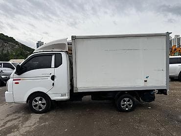 mersedes benz vito: Легкий грузовик, Hyundai, Стандарт — 2