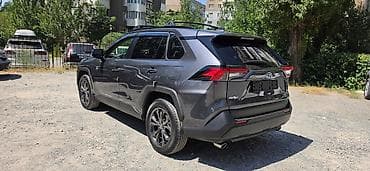 Транспорт: Toyota RAV4: 2022 г., 2.5 л, Автомат, Гибрид, Внедорожник — 2