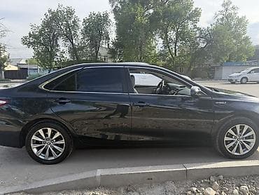 sonata 2011: Toyota Camry: 2015 г., 2.5 л, Вариатор, Гибрид, Седан — 2