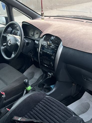 Ковролин: Mazda PREMACY: 2003 г., 2 л, Механика, Бензин, Хэтчбэк — 7