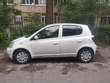 лаба: Toyota Vitz: 2001 г., 1 л, Автомат, Бензин, Хэтчбэк — 2