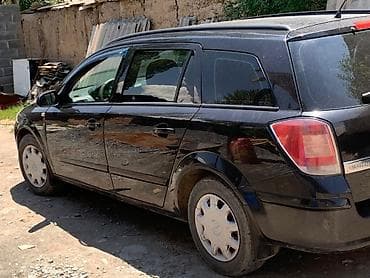 вариянтка машина: Opel Astra: 2005 г., 1.6 л, Механика, Бензин, Универсал — 3