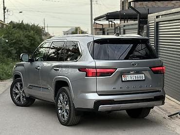 360: Toyota Sequoia: 2023 г., 3.5 л, Автомат, Гибрид, Внедорожник — 4
