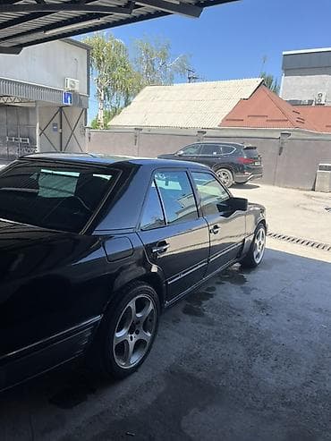 Унаа сатуу: Mercedes-Benz W124: 1992 г., 3.2 л, Автомат, Бензин, Седан — 3
