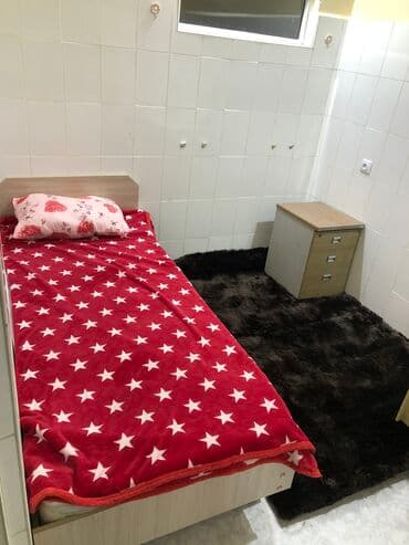 сниму комнату с хозяйкой без посредников: 10 м², С мебелью — 4