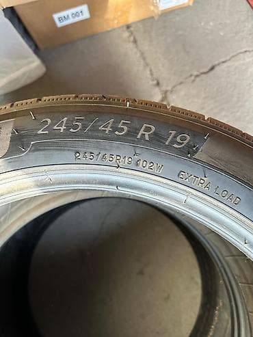 Шиналар 245 / 45 / R 19, Жай, Колдонулган, Жеңил унаалар, Michelin
