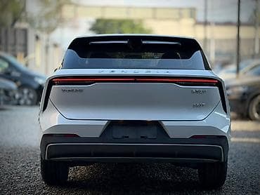 wuling mini ev: Roewe : 2023 г., Кроссовер — 7