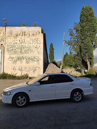 багажник торнео: Honda Accord: 1998 г., 2 л, Автомат, Бензин, Седан — 3