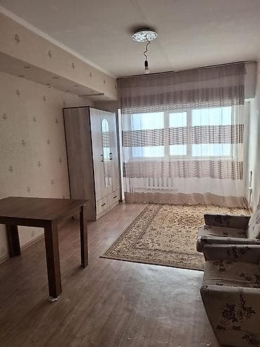 Сдаю 1комнату гостиничного типа в сомом центре города Бишкек по улице
