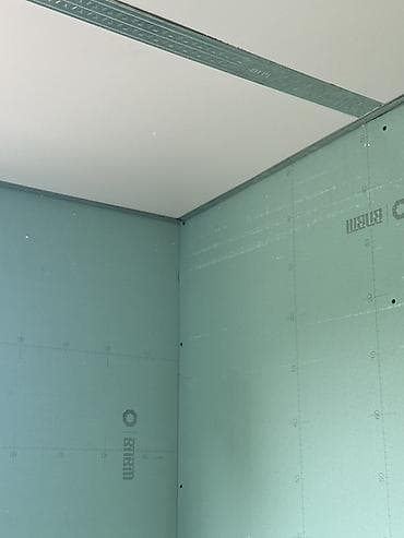 квартиры 106 серии: Балкон/лоджия с выносом и остеклением ПВХ - Трёхстворчатое — 9