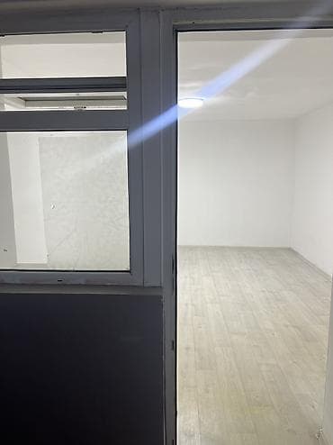 ищю парня: 20 м², Без мебели — 5