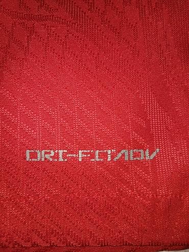 lyle scott: Срочно продам футболку ФК Ливерпуль, сезон 2023/24. 1:1. Версия — 9