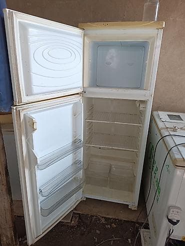 селекци: Холодильник2х камерный работает морозит отлично, адрес селекции — 2