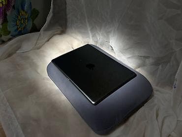 Планшеты: Планшет, Apple, память 64 ГБ, 10" - 11", 5G, Б/у, Классический цвет - Черный — 2