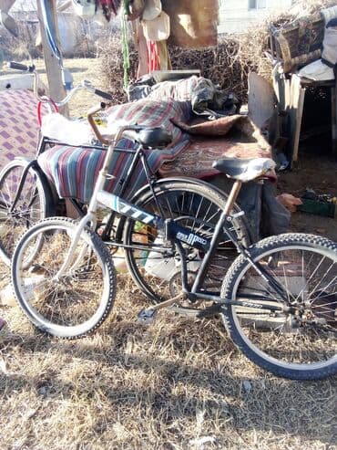 фикс цена: Продаю велосипед Урал плюс ещё есть велосипед Кама а хорошем состоянии — 3