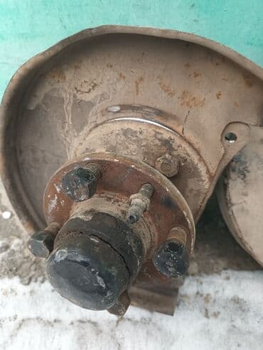 купить дом в новопавловке: Передняя левая Ступица ВАЗ (LADA) Б/у, Оригинал — 1