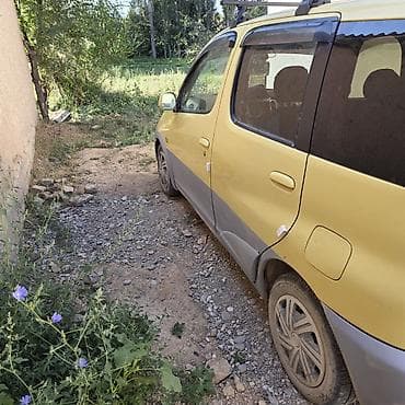 зил пропан: Toyota Funcargo: 2002 г., 1.3 л, Автомат, Бензин, Фургон — 5