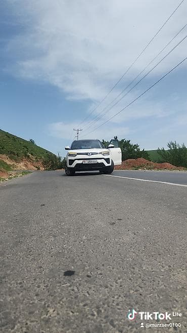 жилет дорожный сигнальный: Ssangyong Tivoli: 2020 г., Типтроник, Бензин, Кроссовер — 1