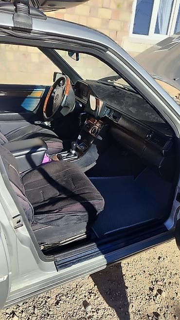 s class w220: Mercedes-Benz W124: 1991 г., 2.2 л, Механика, Бензин, Седан — 7