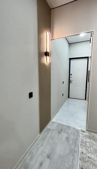 4 комнаты: 1 комната, 25 м², 4 этаж, Дизайнерский ремонт — 5
