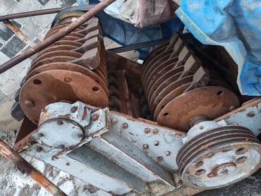 вакумные насосы: Двухвальный роторный измельчитель (шредер) - Конструкция: два — 3