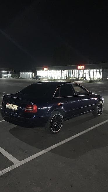 smart plus: Audi A4: 1999 г., 2.4 л, Механика, Газ, Седан — 10