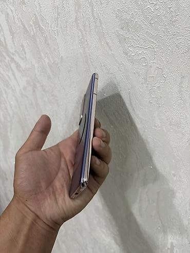 one pluse: Samsung Galaxy S21, Б/у, 256 ГБ, цвет - Фиолетовый, 2 SIM — 7