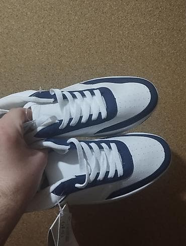 кроссовки обувь: Кроссовки мужские, низкие, шнуровка. - Цвет: белый с тёмно‑синими — 4