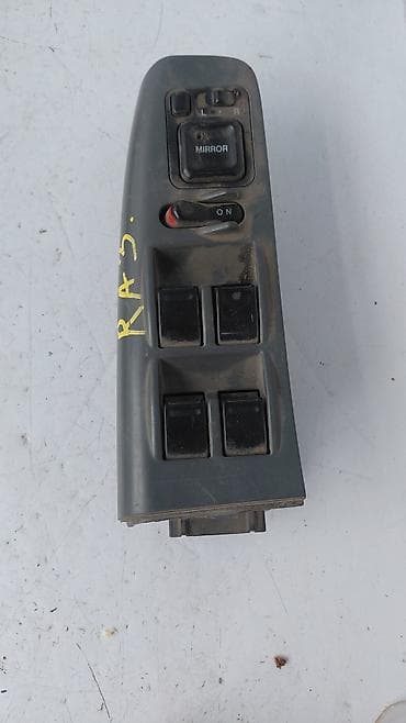 step 2: Сenter console Honda 1998 г., Б/у, Оригинал, Япония — 1