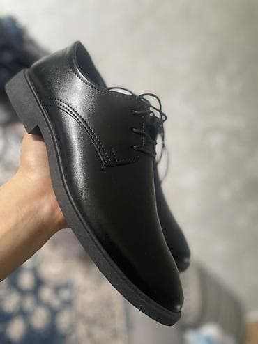 Женская обувь: Мужские туфли, 44, & Other Stories, Новый, цвет - Черный, Самовывоз, Платная доставка — 1