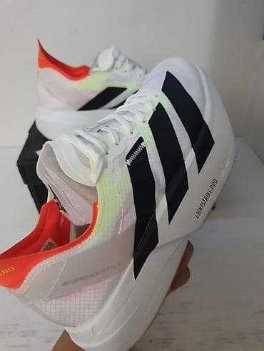 Мырзалардын бут кийими: Эркектердин кроссовкасы, 40.5, Adidas, Колдонулган, түсү - Ак, Өзү алып кетүү — 6