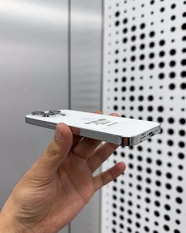 карейский айфон: IPhone 14 Pro, Б/у, 256 ГБ, Белый, Защитное стекло, Чехол, Коробка, В рассрочку, 87 % — 6