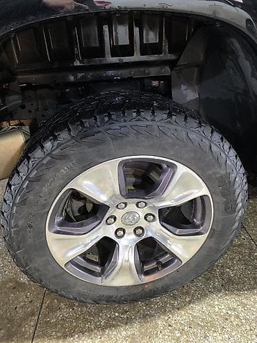 dbscar 2: RAM 1500 Laramie — интерьер и оснащение - Роскошный салон с отделкой — 8